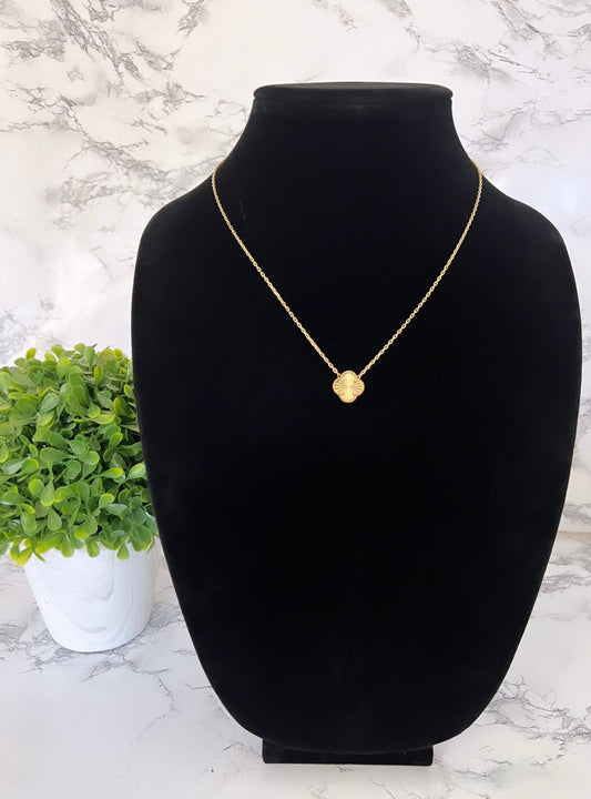 14k Women’s Clover chain